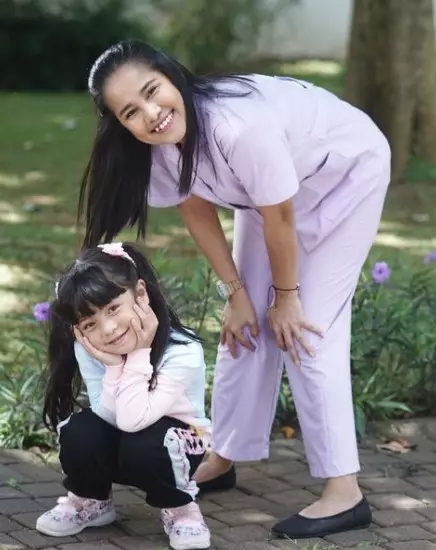 Potret akrab Chika Waode dan Fara Shakila © Instagram