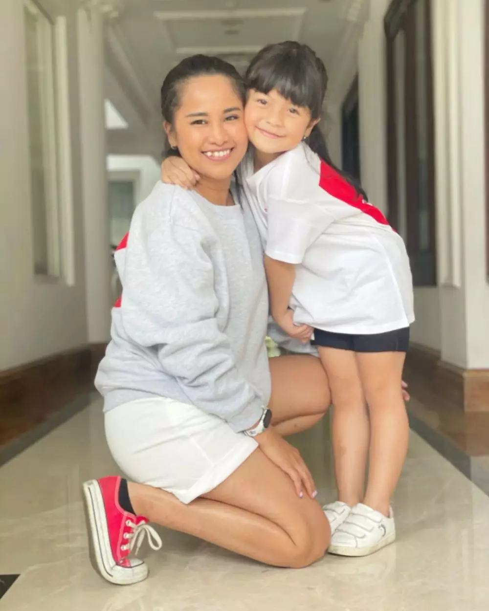 Potret akrab Chika Waode dan Fara Shakila © Instagram