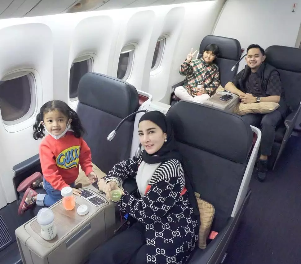 gaya hidup mewah Juragan 99 Instagram