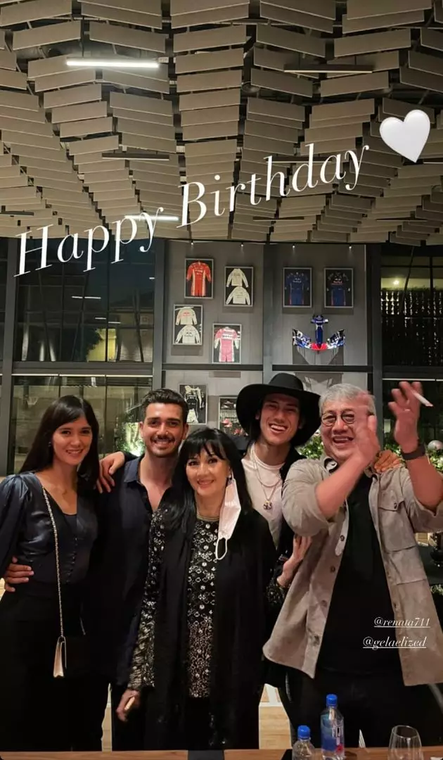 potret keakraban seleb dan menantu © instagram