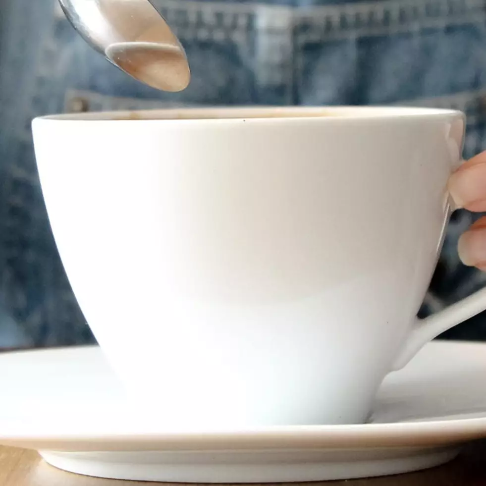 8 Minuman ini bikin cepat haus, hindari ketika sahur