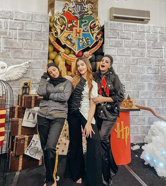 pesta ulang tahun anak Tasyi Athasyia  © berbagai sumber