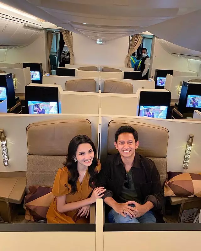 Belva dan Sabrina honeymoon di Italia © berbagai sumber