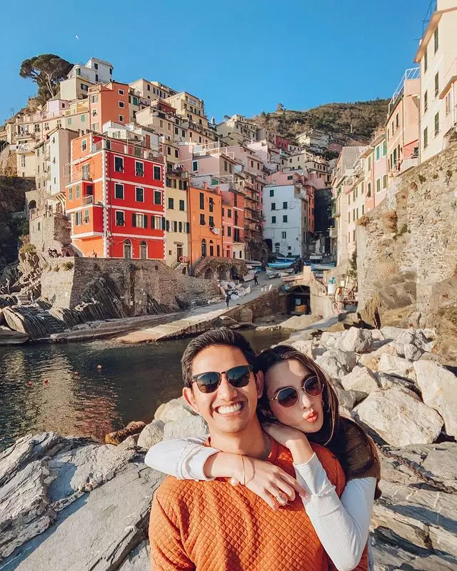 Belva dan Sabrina honeymoon di Italia © berbagai sumber