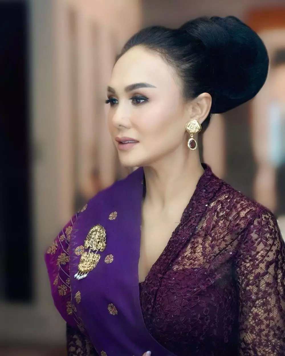 Gaya Yuni Shara hadiri kondangan © Instagram Gaya Yuni Shara hadiri kondangan © Instagram