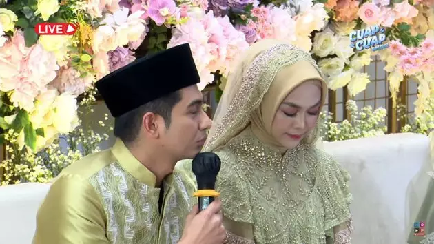 pengajian 4 bulanan Ria Ricis  Berbagai sumber