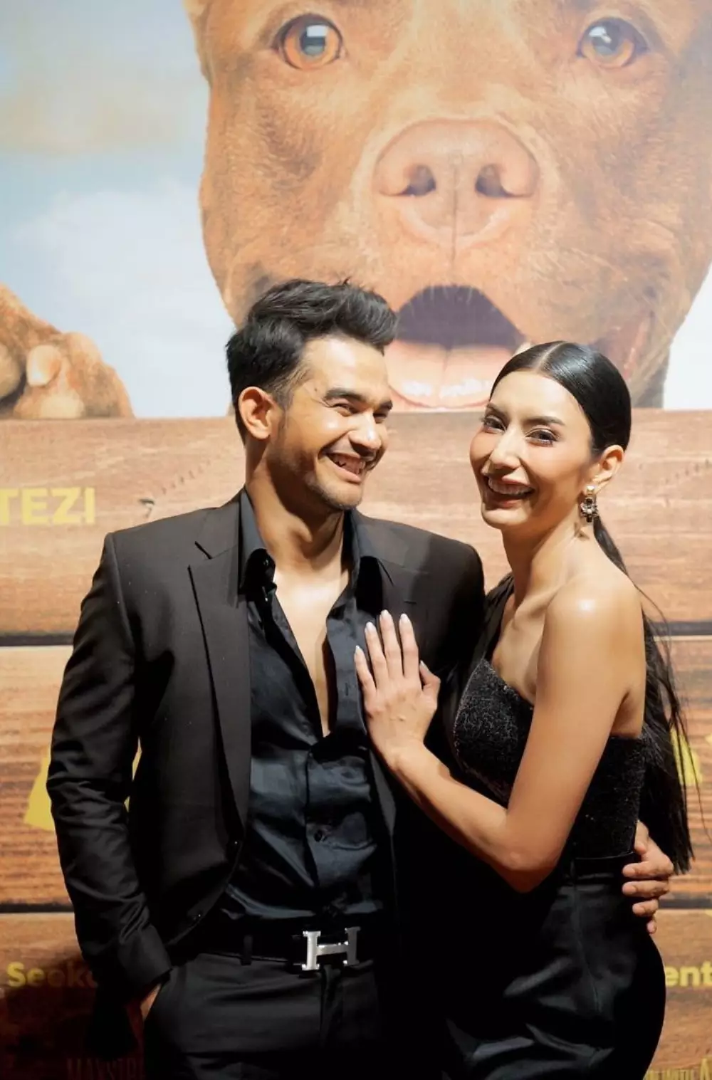 potret kedekatan Tyas Mirasih dan Tengku Tezi © berbagai sumber potret kedekatan Tyas Mirasih dan Tengku Tezi © berbagai sumber