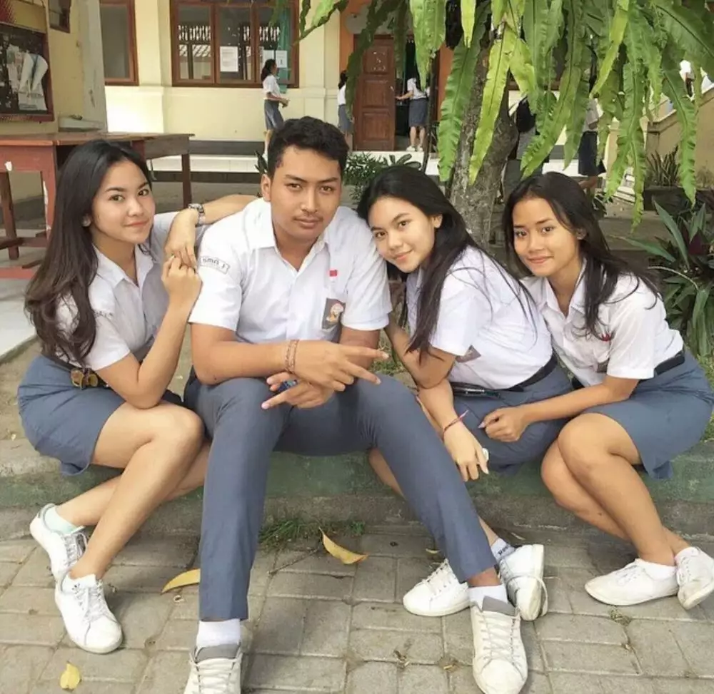 potret lawas mahalini saat sekolah © berbagai sumber potret lawas mahalini saat sekolah © berbagai sumber