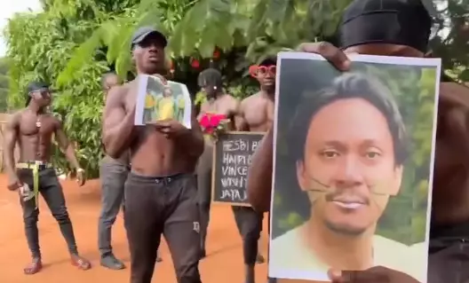 Vincent Rompies dapat ucapan ultah dari orang tak dikenal Instagram Vincent Rompies dapat ucapan ultah dari orang tak dikenal Instagram