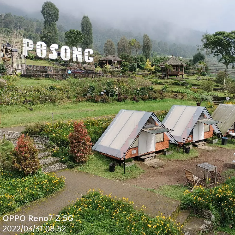 5 Tutorial bikin konten video solo traveling TikTok estetik 