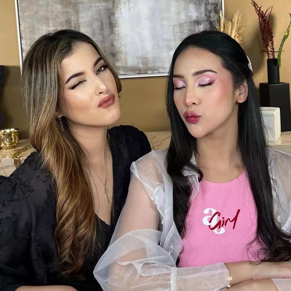 potret Anya Geraldine disebut mirip Tangmo Nida Instagram