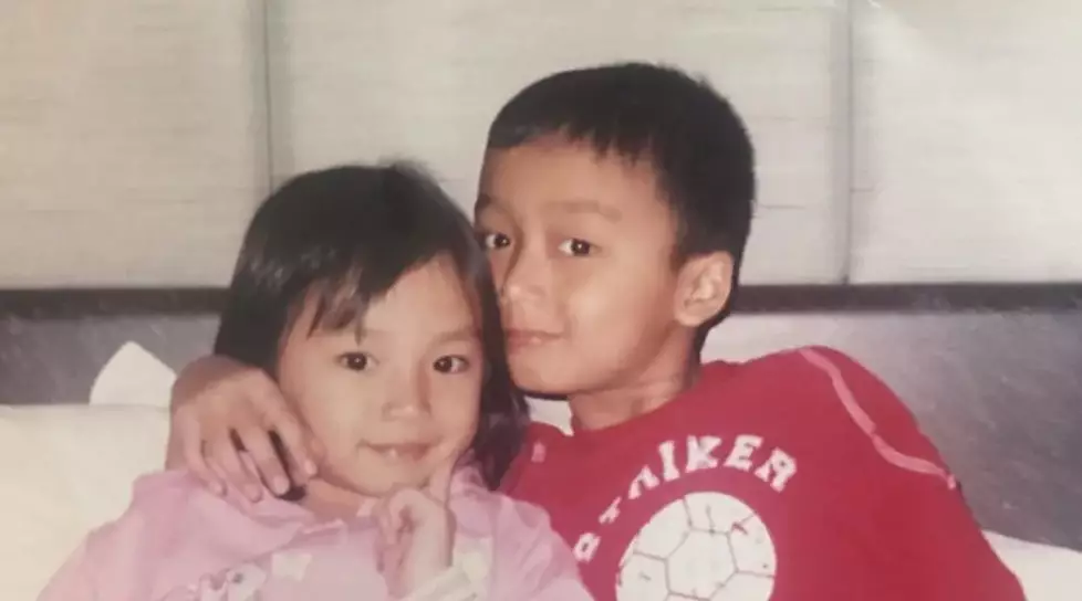 Potret kompak Leon Dozan dan Nabilah Rahman © Instagram