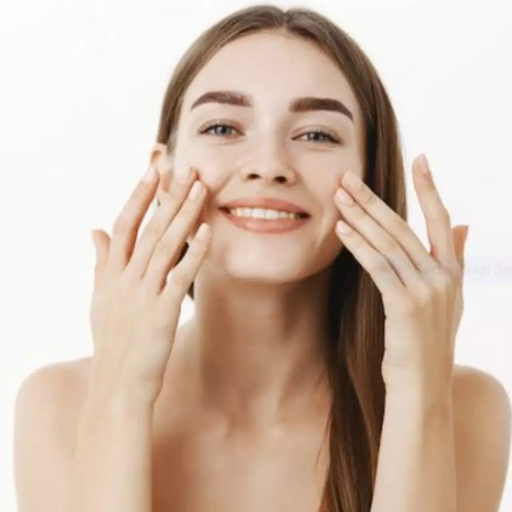 7 Rekomendasi skincare untuk kulit bertekstur di bawah Rp 150 ribu