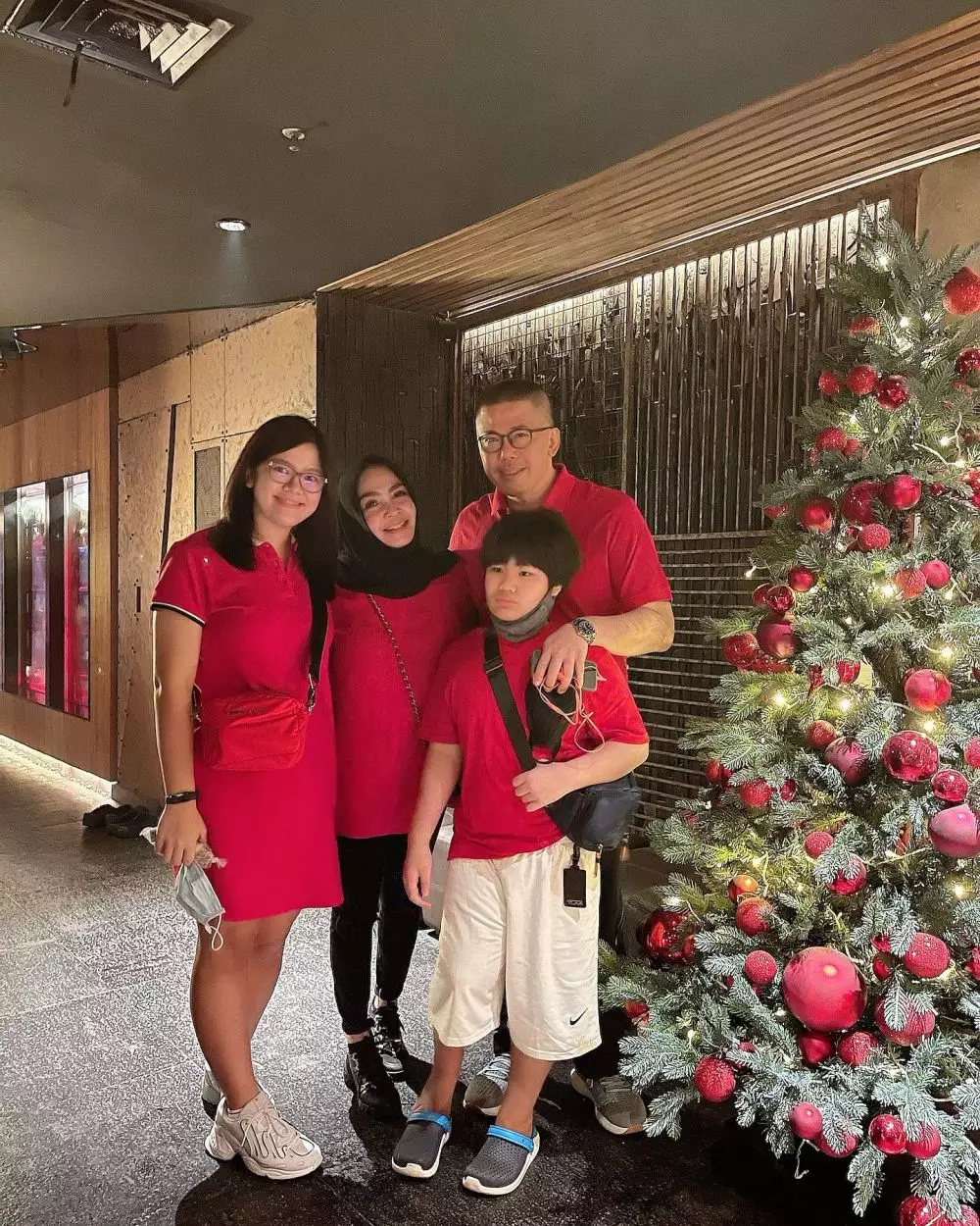 rieta amilia dan suami © Instagram rieta amilia dan suami © Instagram