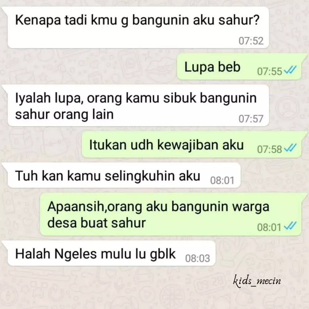 Chat balasan saat dibangunin sahur © berbagai sumber Chat balasan saat dibangunin sahur © berbagai sumber