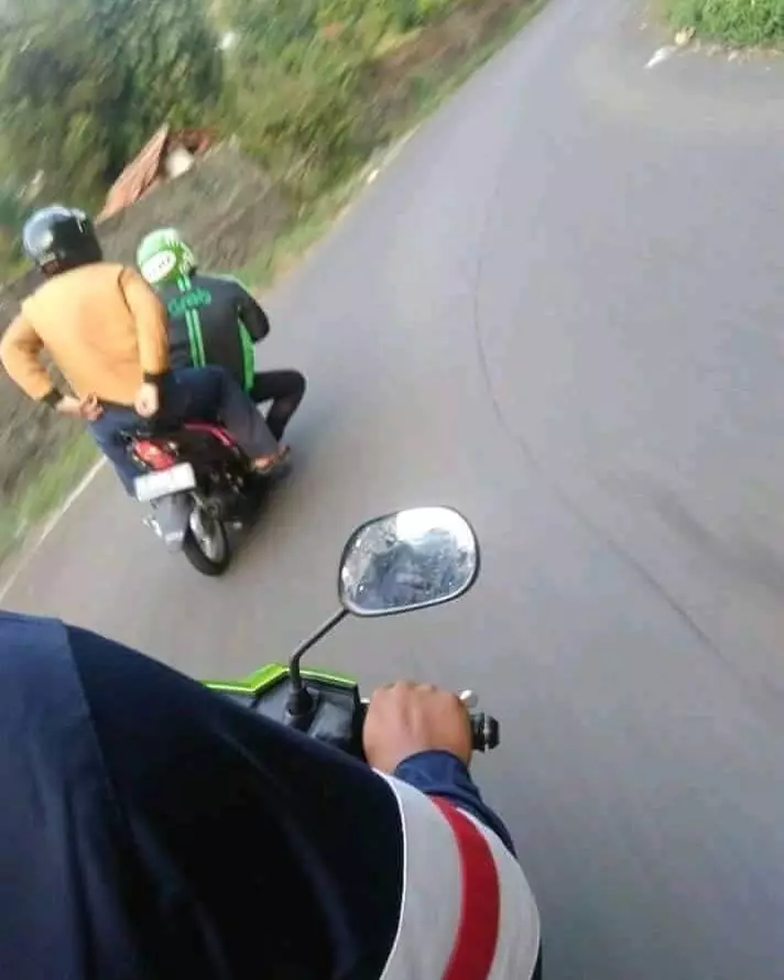 potret kocak terlalu semangat © berbagai sumber