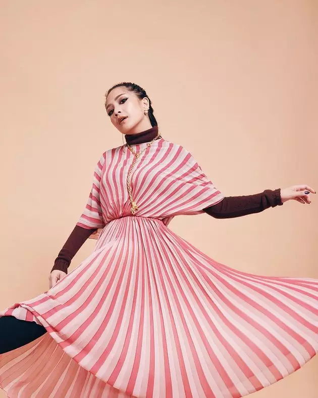 pemotretan Nagita Slavina bak artis Hollywood berbagai sumber