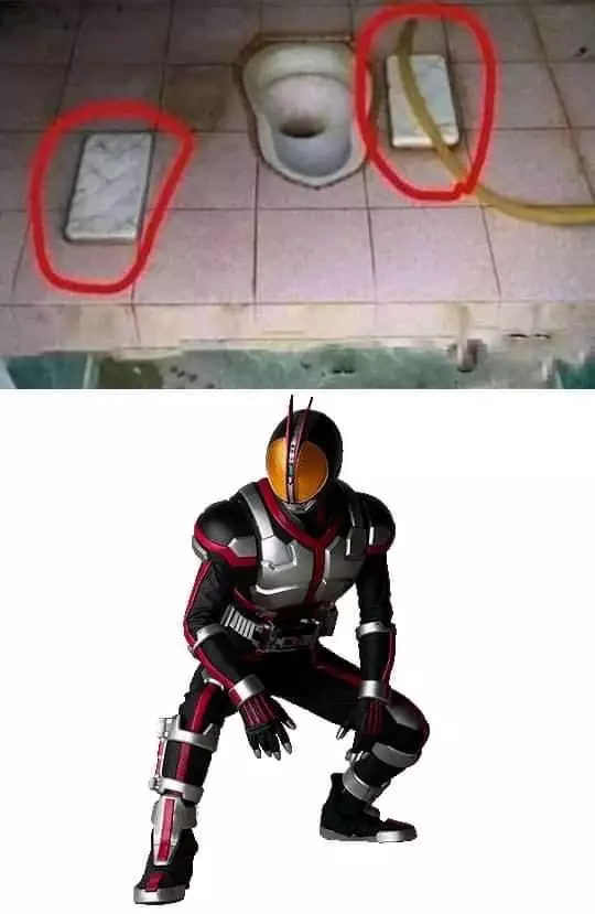 Bentuk kloset absurd  © berbagai sumber