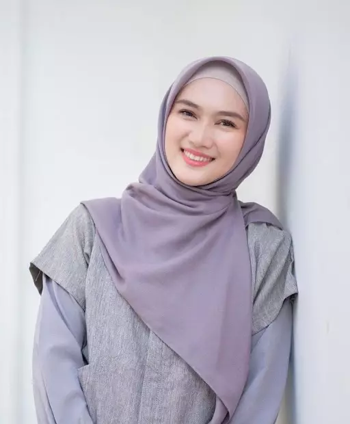 Shoppe © berbagai sumber