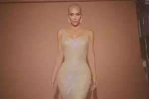Pakai baju Marilyn Monroe, ini 6 gaya Kim Kardashian di Met Gala 2022