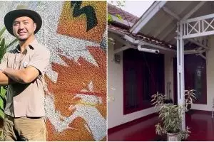 9 Penampakan rumah masa kecil Omesh, masuk gang sempit