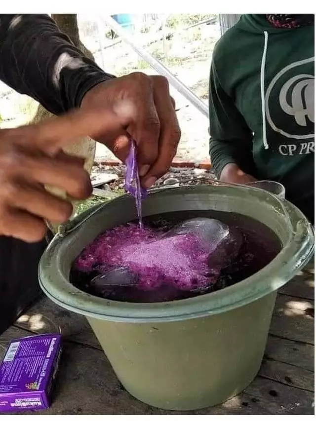 Potret tempat camilan ala kuli bangunan © berbagai sumber