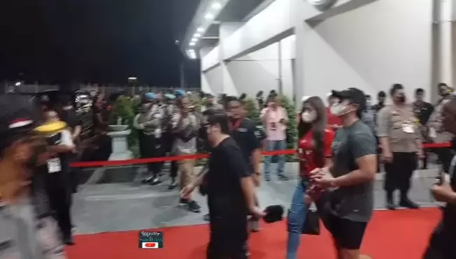 Kaesang nonton bola Persis vs PSS © berbagai sumber Kaesang nonton bola Persis vs PSS © berbagai sumber
