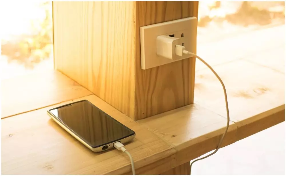 rahasia mengisi daya yang tepat © shutterstock.com