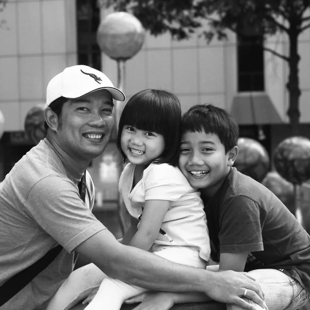 zara kenang sang kakak © instagram zara kenang sang kakak © instagram