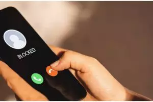 5 Cara menjauhkan orang tua dari penipuan online, tak perlu repot lagi