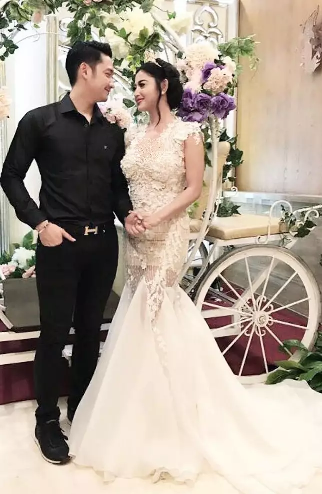 dewi perssik buka suara © instagram dewi perssik buka suara © instagram