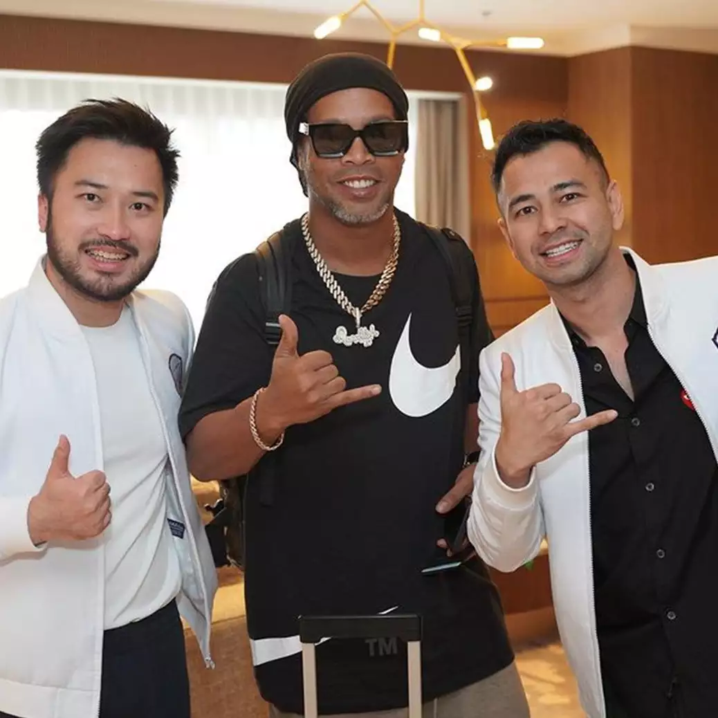 7 Fakta Ronaldinho datang ke Indonesia, laga amal Rans Nusantara FC