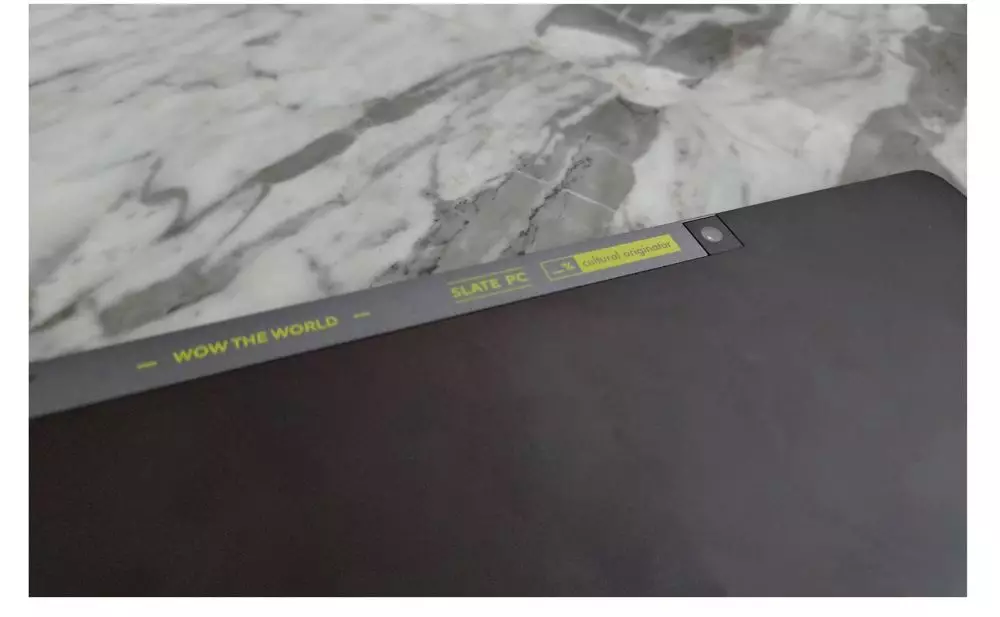 ASUS Vivobook 13 Slate OLED © istimewa