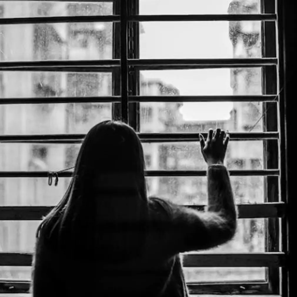 Arti mimpi berada dalam kegelapan, harus waspada dan mawas diri