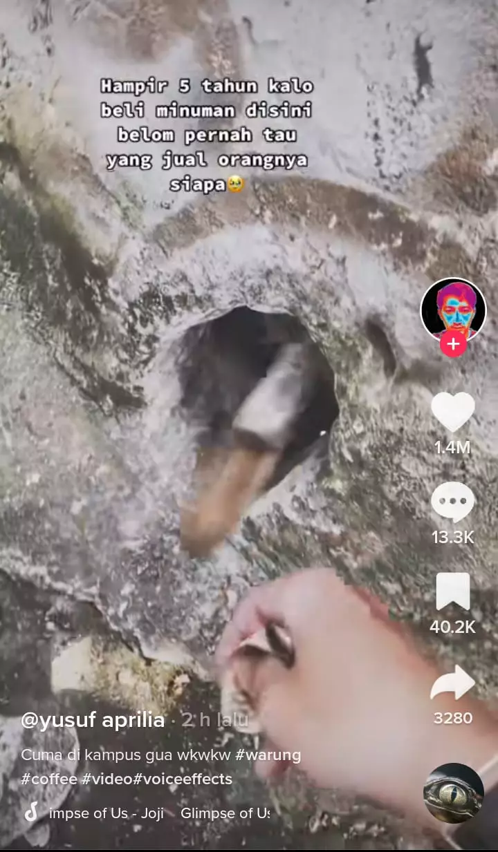 warung gaib Berbagai sumber