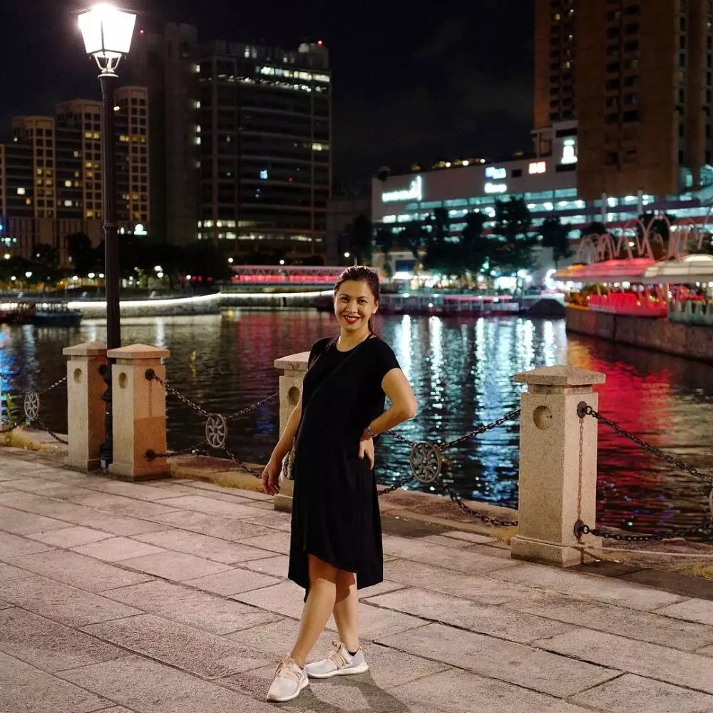 pesona istri presenter © instagram