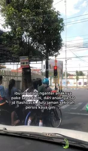 Ibu ini antar anaknya sekolah pakai sepeda sejak SD TikTok