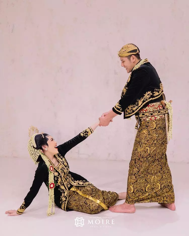 Momen prewedding Via Vallen dan Chevra Yolandi © berbagai sumber