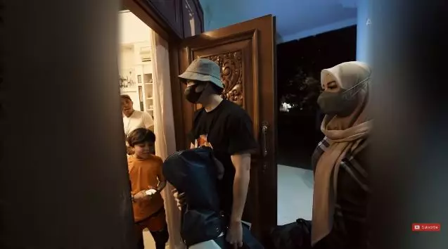 penampakan terkini rumah gen halilintar © YouTube