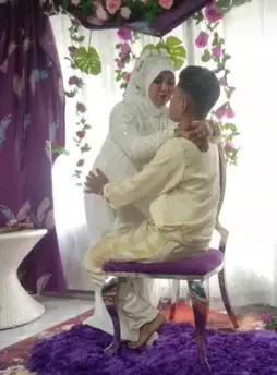 Kisah cinta tak pandang usia, kedua mempelai ini beda 24 tahun TikTok