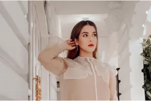 Eksperimen nyeleneh Tasya Farasya makan nasi kuah kopi, bikin heran