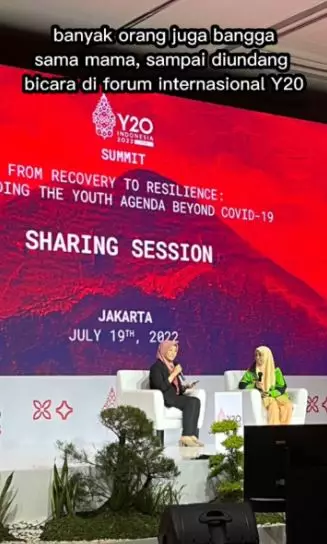 Ibu jadi driver ojol demi kuliah anaknya yang tunarungu TikTok Ibu jadi driver ojol demi kuliah anaknya yang tunarungu TikTok