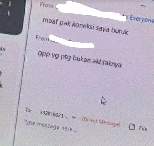chat lucu guru dan murid sekolah online © berbagai sumber