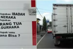 17 Tulisan lucu di belakang mobil boks ini bikin senyum kecut