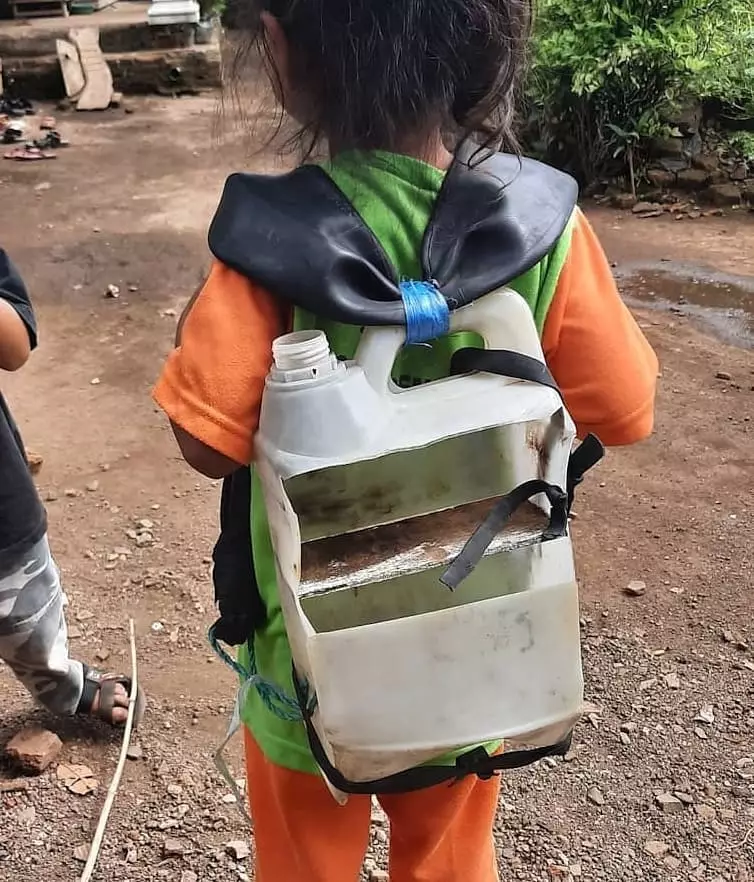 ide kreatif pakai jerigen lucu © berbagai sumber