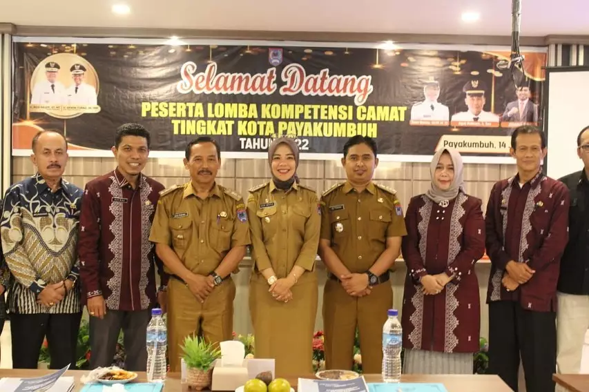 camat payakumbuh dimutasi © berbagai sumber