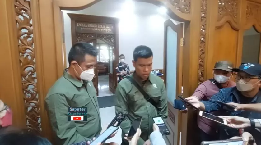 oknum paspampres pukul warga di solo © berbagai sumber