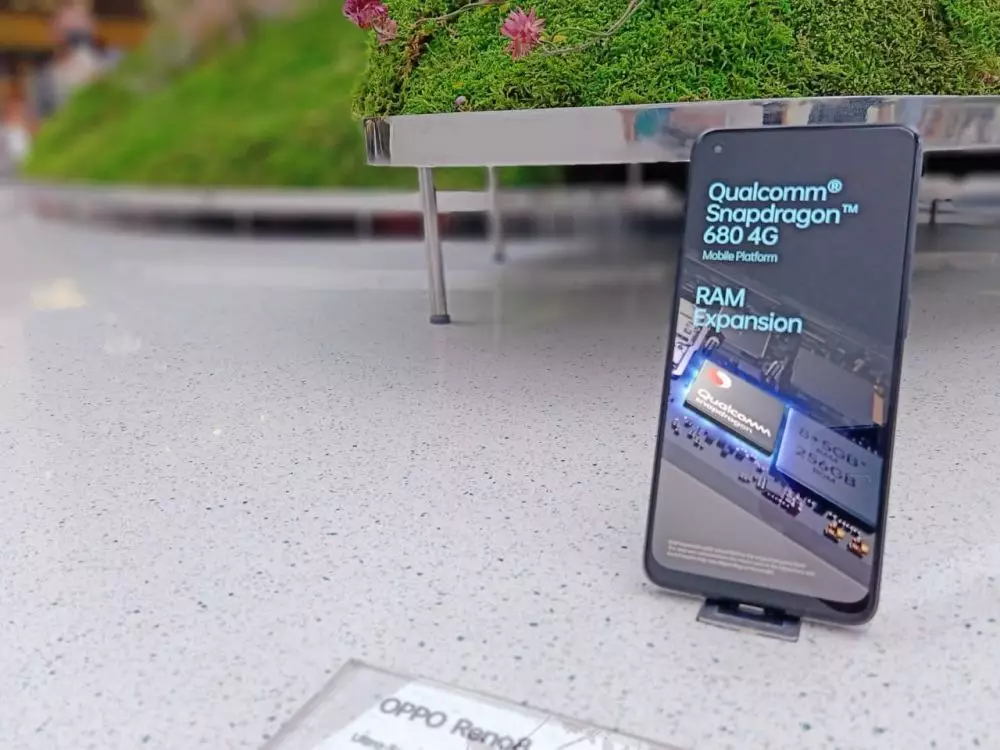 Oppo Reno8 Series © 2022 brilio.net