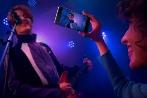 Nih 4 Seri Oppo Reno8, perangkat apik untuk kondisi rendah cahaya