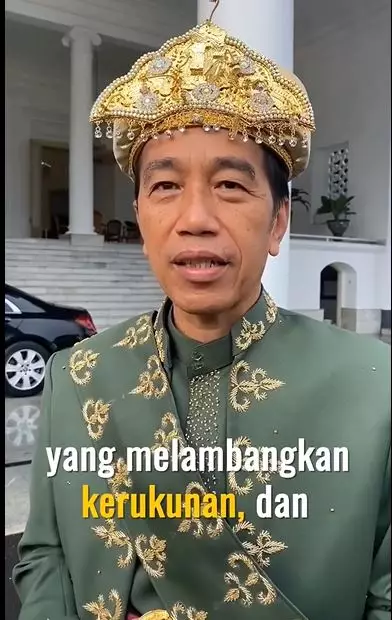 Makna baju adat Jokowi di HUT RI Berbagai sumber Makna baju adat Jokowi di HUT RI Berbagai sumber